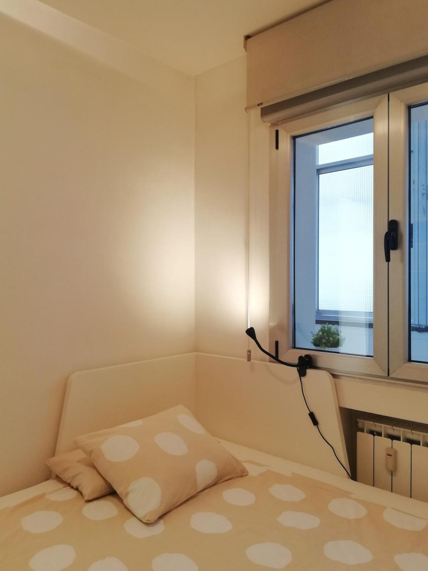 Surf And Art Apartment Parking Gratuito Овьедо Экстерьер фото